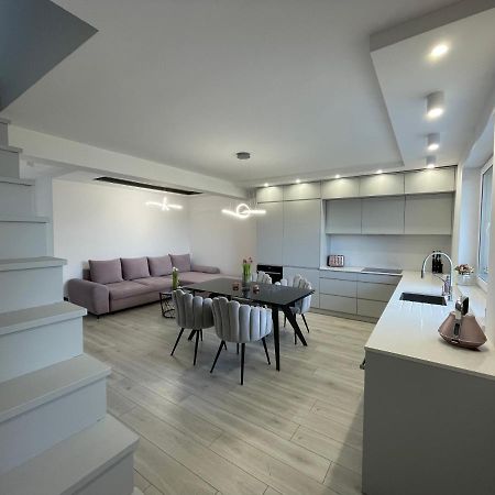 Apartament Luxlook โนวิซอนช์ ภายนอก รูปภาพ