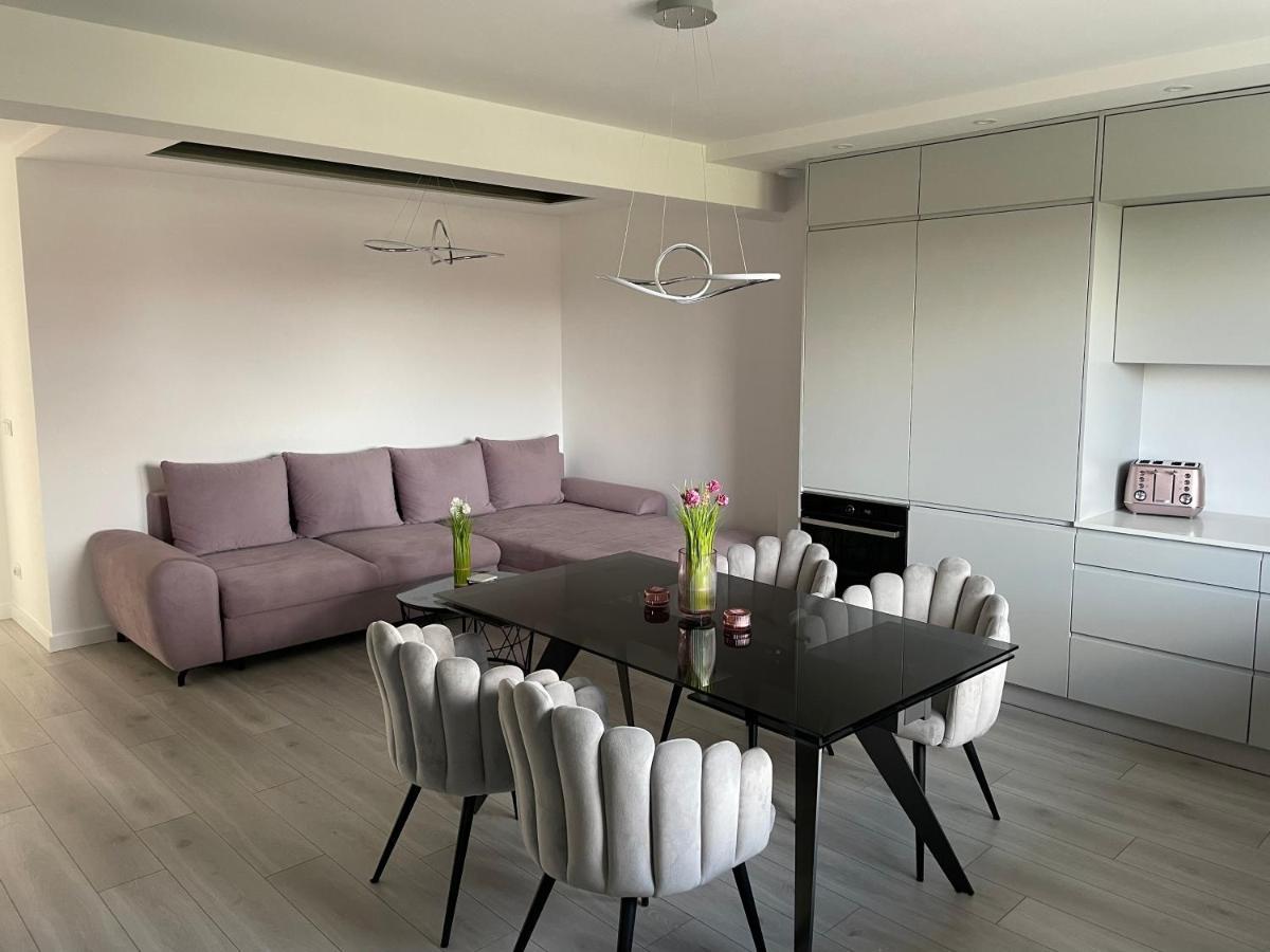 Apartament Luxlook โนวิซอนช์ ภายนอก รูปภาพ