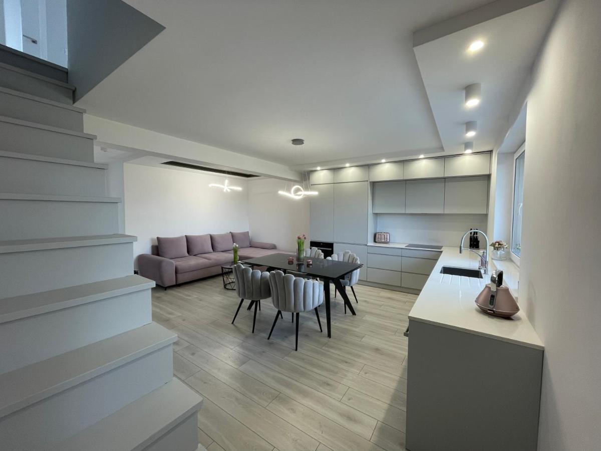 Apartament Luxlook โนวิซอนช์ ภายนอก รูปภาพ